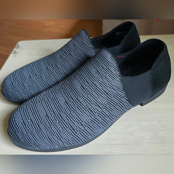 Skechers Cleo Prep Slip-on Stretch Fit Comfort Women's Casual Shoes, Sz 9.5 - Picture 1 of 8